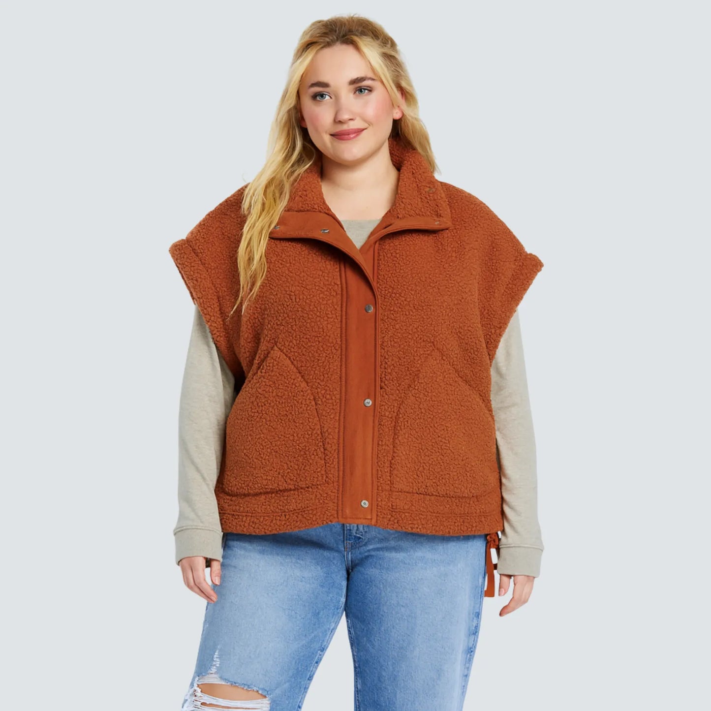 Musea Chic Sleeveless Fleece Vest